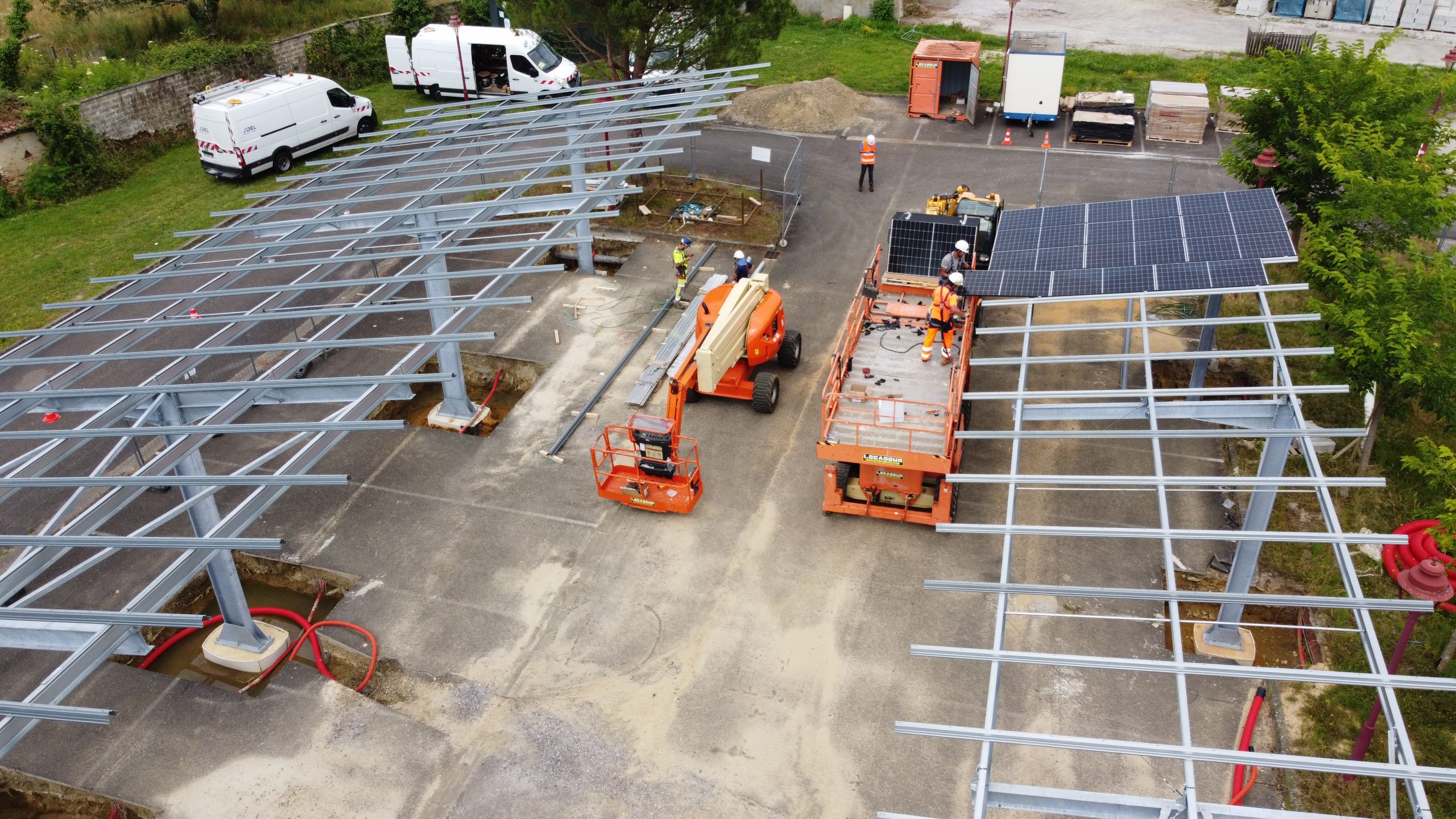 Panneaux photovoltaïques sur structure métallique
