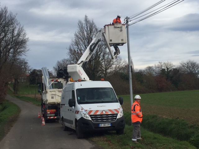 Fibre optique réalisée par SDEL Réeaux Landes